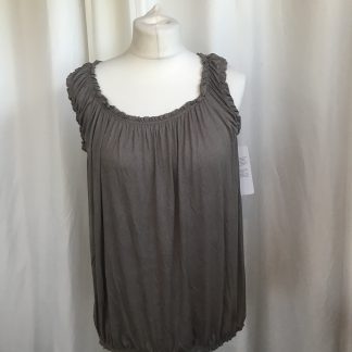 Bubble vest top mocca